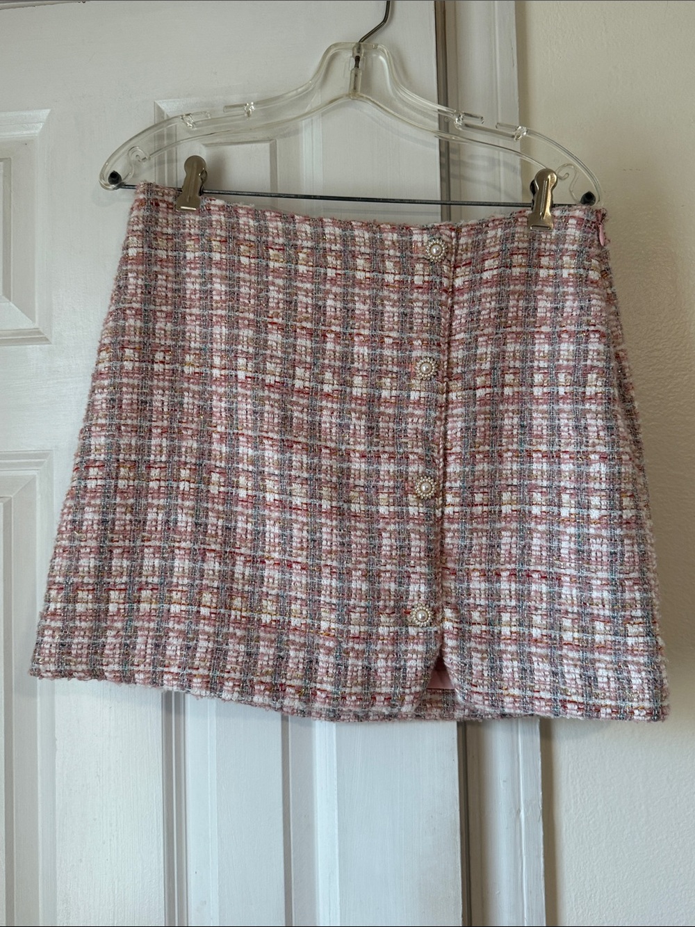 NWOT House of Harlow 1960 Pink Tweed Skirt Pearl Rhinestone Buttons Size M - Picture 2 of 8